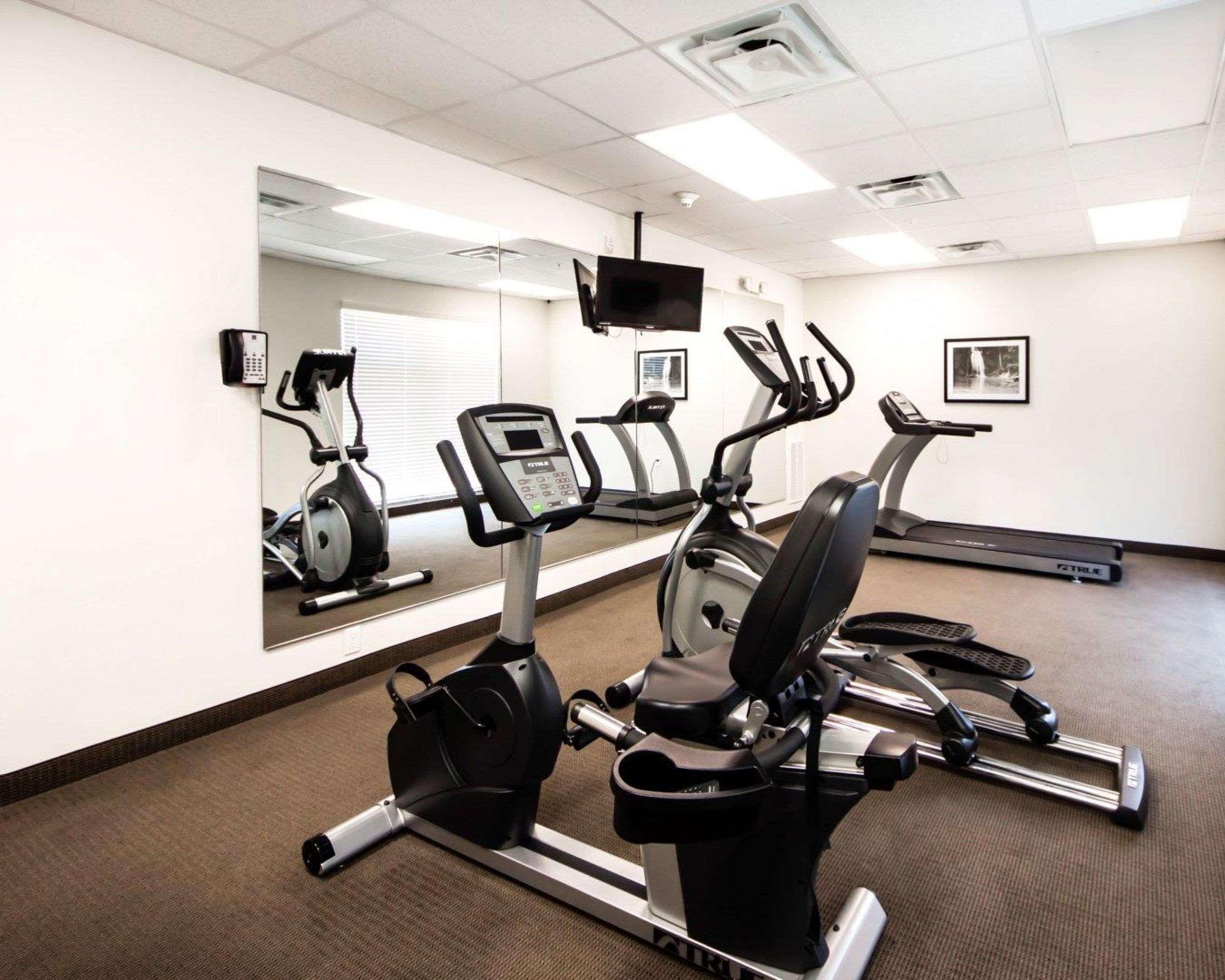 Sleep Inn & Suites Hennessey North Екстериор снимка