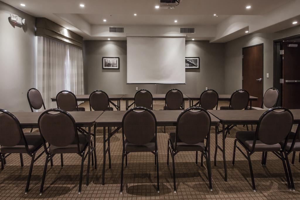 Sleep Inn & Suites Hennessey North Екстериор снимка