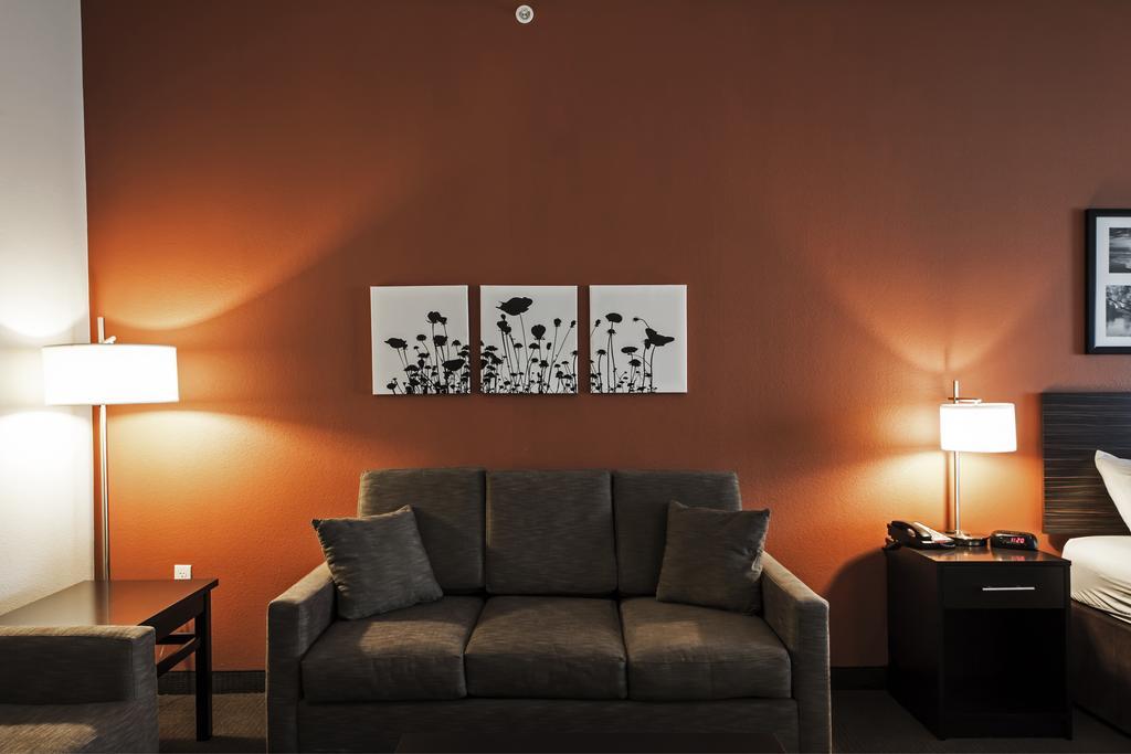 Sleep Inn & Suites Hennessey North Екстериор снимка