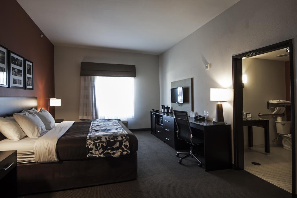 Sleep Inn & Suites Hennessey North Екстериор снимка